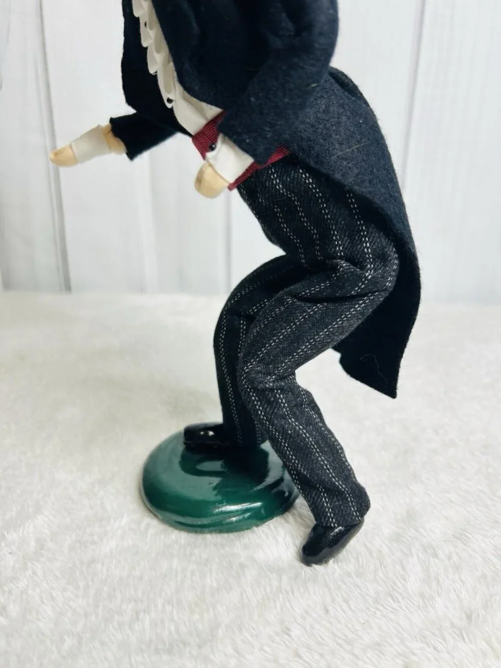 Byers Choice Tuxedo Man Piano Player RARE 1999 Excellent Condition